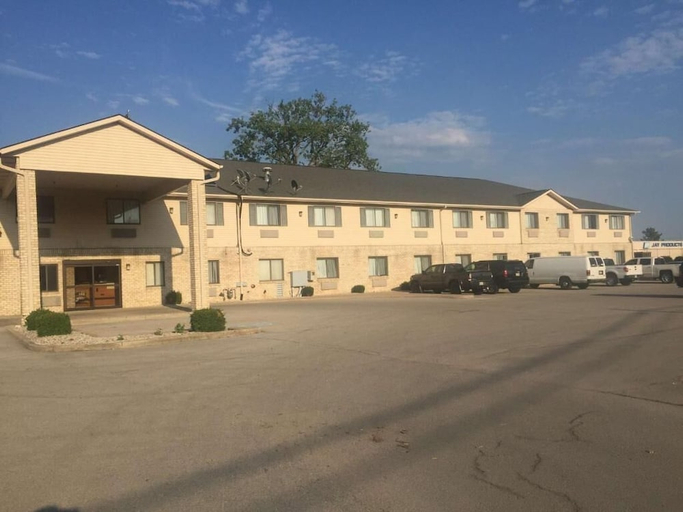 Exterior & Views, Motel 6 Portland, IN, Jay