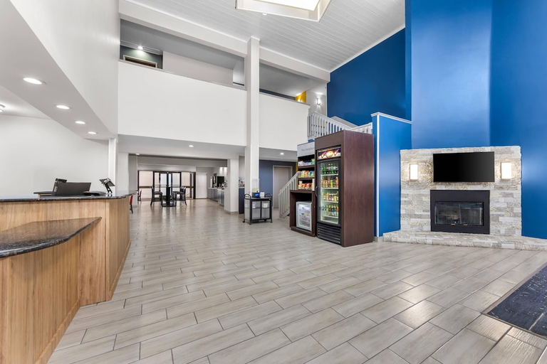 Public Area 3, Comfort Suites London South, Laurel