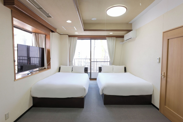 Room 5, Sweetpad, Suginami
