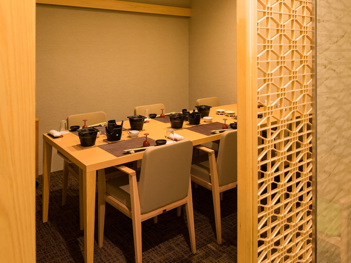 Food & Drinks 5, Haiya, Awara