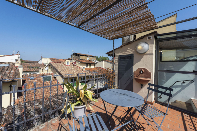 Others 5, San Giovanni House by Mmega, Florence