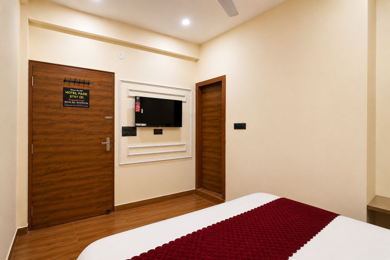Room 5, Hotel Park Stay 2 - Near Noida 15 Metro, Gautam Buddha Nagar