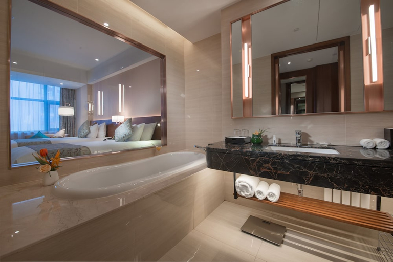 Bathroom 4, Grand New Century Hotel Jingyue, Changchun