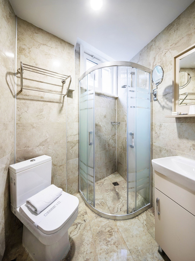 Bathroom 3, HOME QUALITY, Fatih