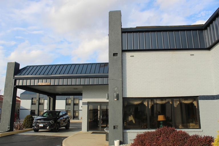 Exterior & Views 1, Quality Inn & Suites University Area, Delaware