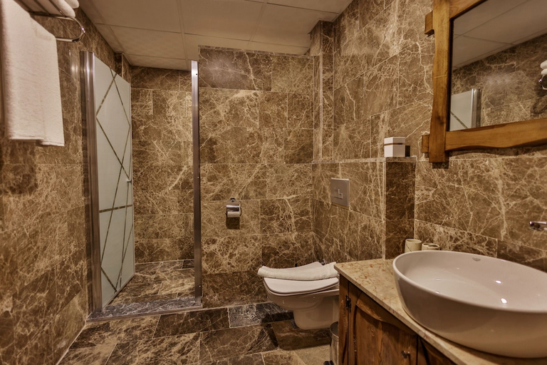 Bathroom 5, GARDEN SUITES CAPPADOCIA HOTEL, Nevşehir