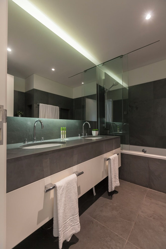 Bathroom 5, Troia Residence Ácala, Grândola