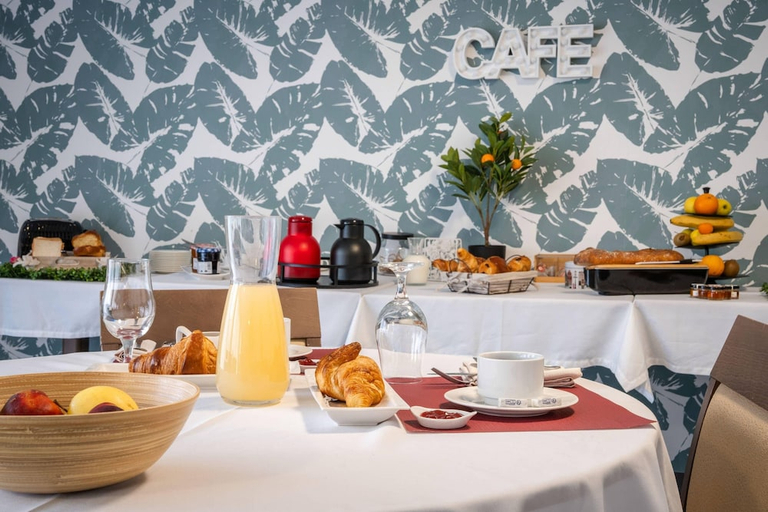 Breakfast Area 5, Quality Aparthotel Clermont-Ferrand Stadium, Puy-de-Dôme