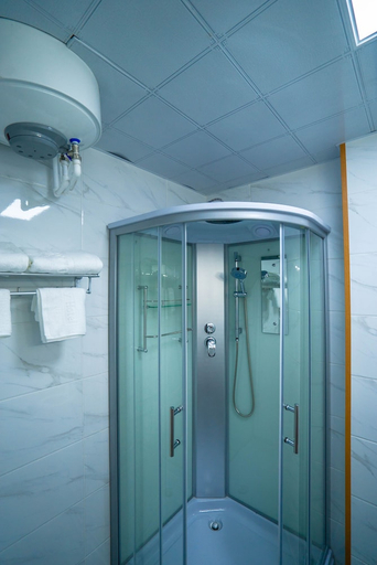 Bathroom 3, Holiday Hotel, Vladivostok gorsovet