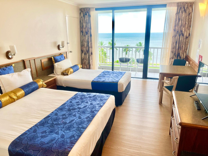 Bedroom 4, Acacia Court Hotel, Cairns
