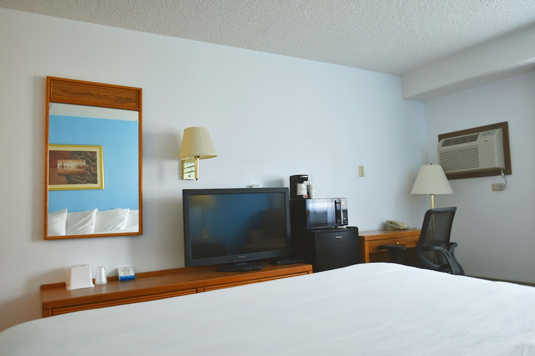 Bedroom 2, SureStay by Best Western Glendive Yellowstone River, Dawson