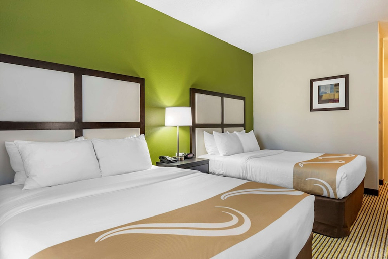 Bedroom 3, Quality Inn & Suites, Bay