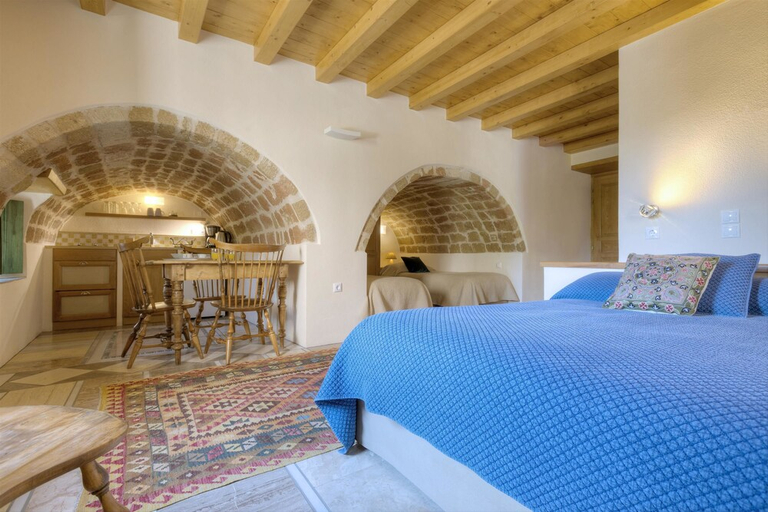 Bedroom 2, Ritsos Guesthouse, Peloponnese