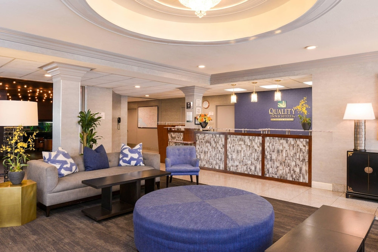 Public Area 2, Quality Inn & Suites Montebello, Los Angeles