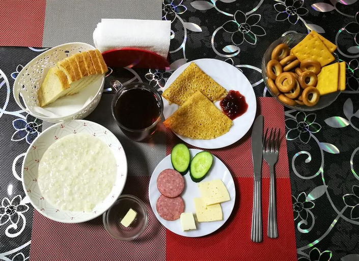 Food & Drinks 5, Dauria Hotel, Water body