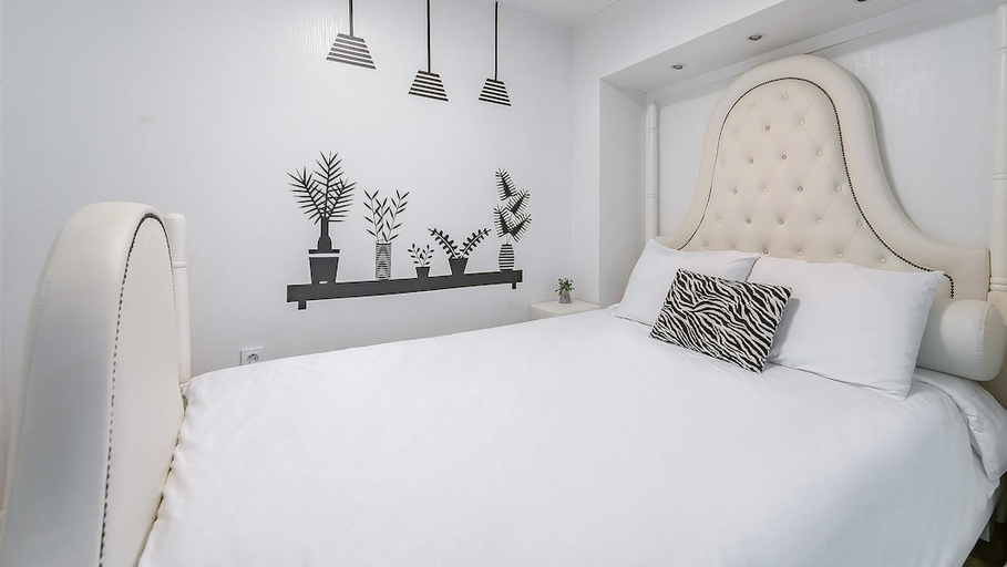 Bedroom 2, Gapyeong Yeheaden Pension, Gapyeong