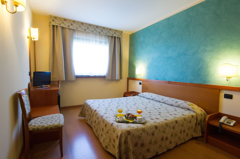 Bedroom 3, Sangallo Park Hotel, Siena