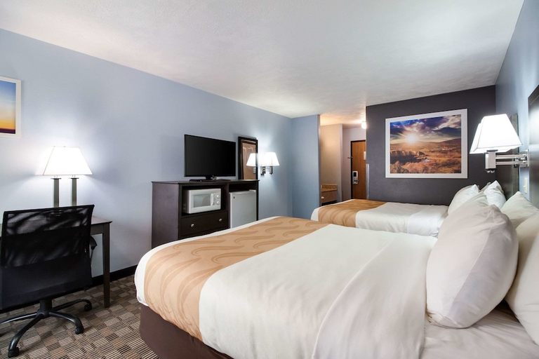 Bedroom 3, Quality Inn & Suites McCook, Red Willow