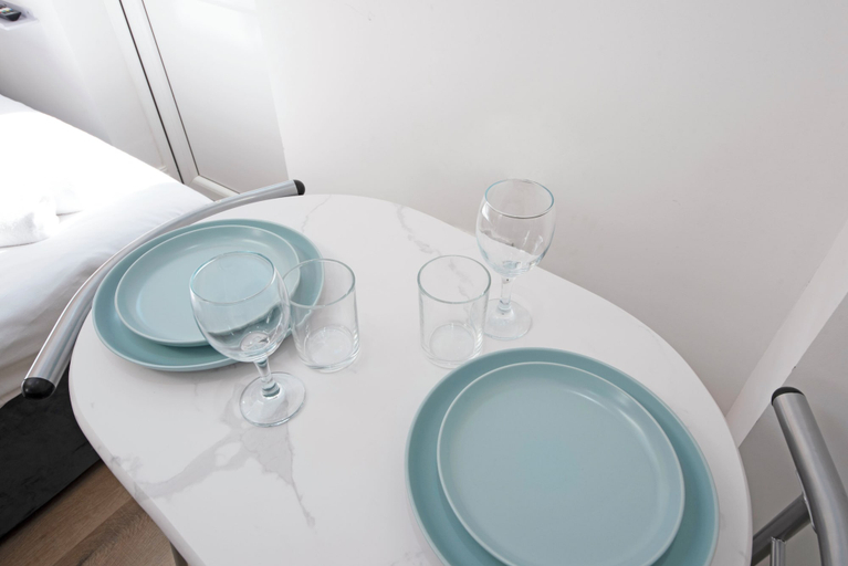 Room 3, Charmstay Westbourne PArk, London
