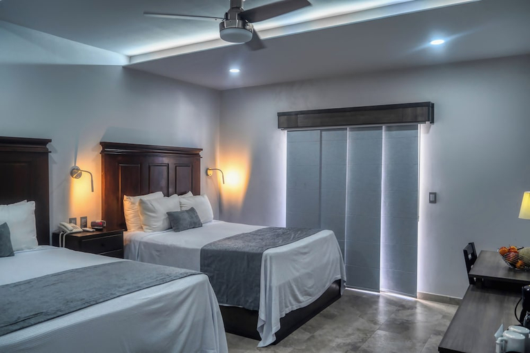 Bedroom 3, Laos Mar Hotel & Suites, Puerto Peñasco