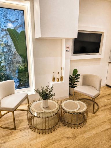 Others 4, UG Neubau City Wohnung (optional Pool+Gym+2tes Bad extra buchbar), München
