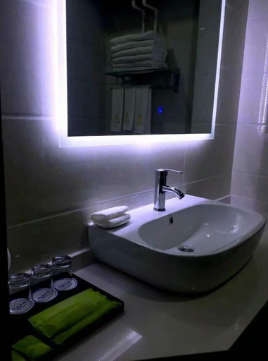 Bathroom 4, Yabuli Skier Hotel, Harbin