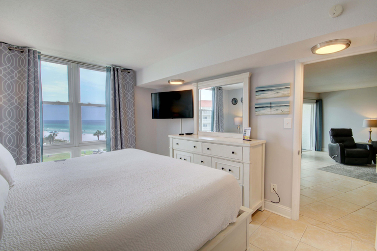 Bedroom 3, 455 El Matador 1 Bedroom Condo by RedAwning, Okaloosa