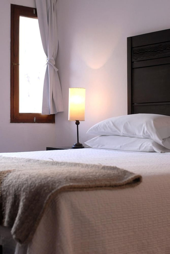 Bedroom 2, Hotel Iruya, Iruya
