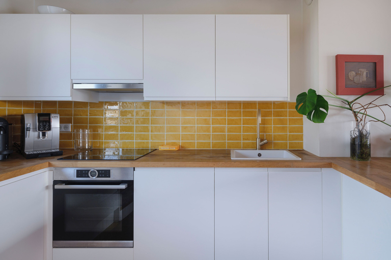 Private kitchen 5, Paris Delorme Terrace residence, Seine-Saint-Denis