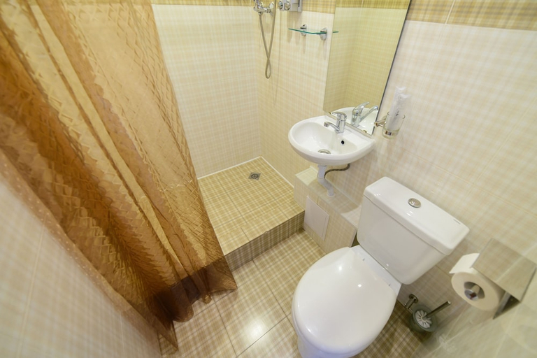Bathroom 3, Teplo Hotel, Vladivostok gorsovet