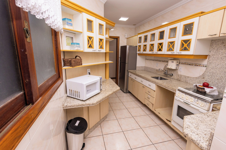 Private kitchen 5, StayHome Capão - Heated Pool - Beach, Capão do Leão