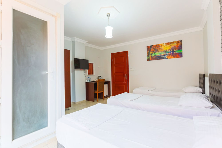Bedroom 4, İznik Otel, İznik