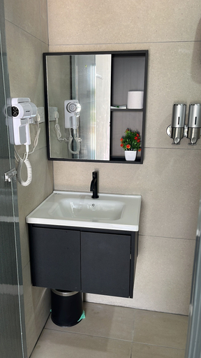 Bathroom 3, Rest N Go Buntong, Kinta