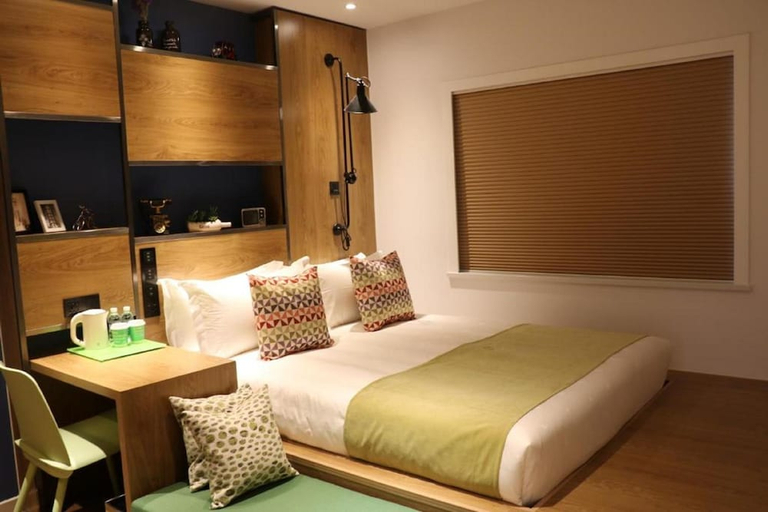 Bedroom 2, Campanile Hotel (Shanghai Jing'an Temple), Shanghai