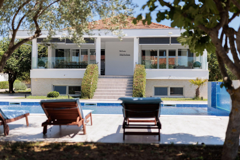 Exterior & Views 2, Villa in Galovac with Pool near Zadar, Galovac