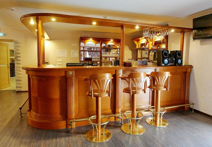 Food & Drinks 4, Rent Hotel, Nakhodka gorsovet