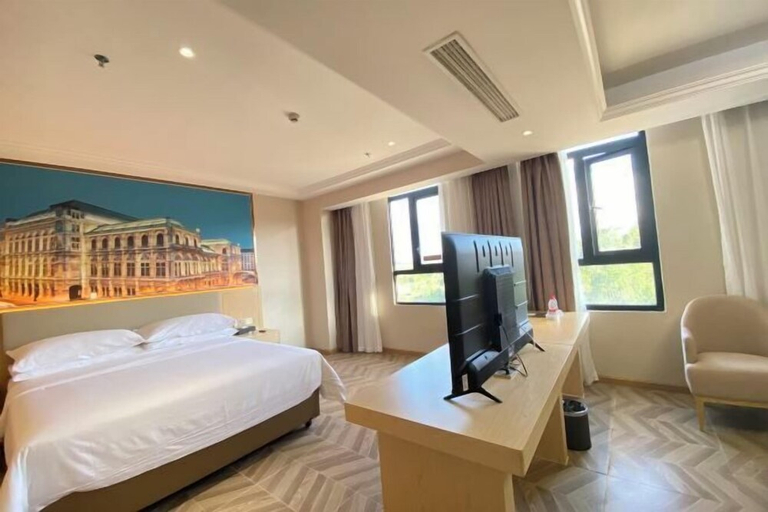 Bedroom 2, Vienna Hotel (Ledong Gongyuan), Hainan