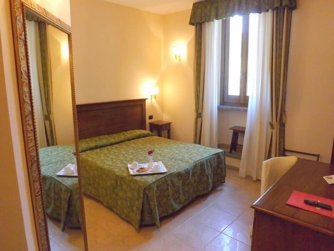 Bedroom 5, Il Postiglione Antica Posta dei Chigi, Rome