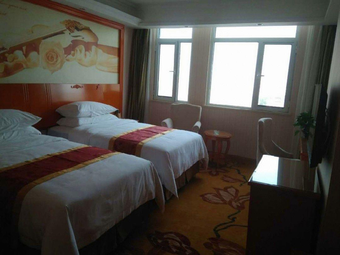 Bedroom 2, Vienna Hotel Hebei Tangshan Nanhu Park, Tangshan