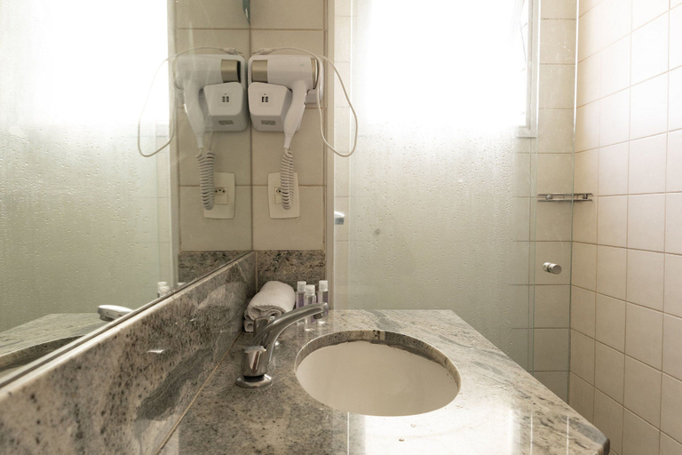 Bathroom 3, Locking´s Barro Preto 4, Belo Horizonte