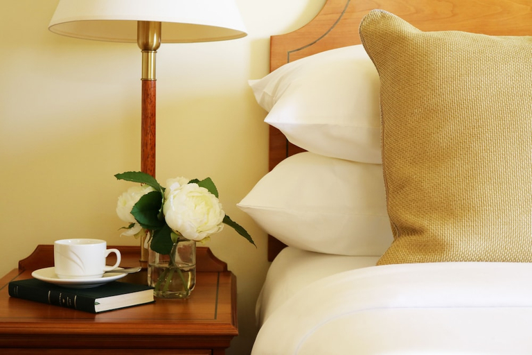 Bedroom 3, Galway Bay Hotel