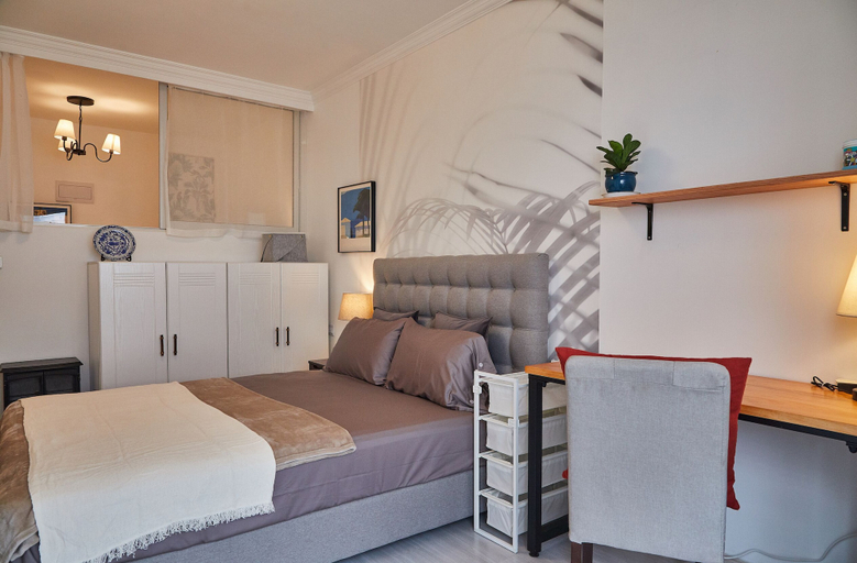 Room 5, Innocondo Extended Stay Jing'an Yuyuan Road, Shanghai