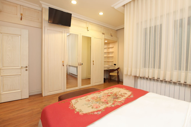 Bedroom 2, Lir Residence Suites, Beyoğlu