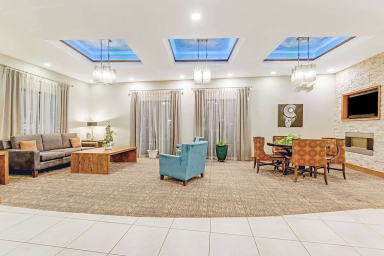 Public Area 2, Comfort Suites Murfreesboro Shopping District, Rutherford