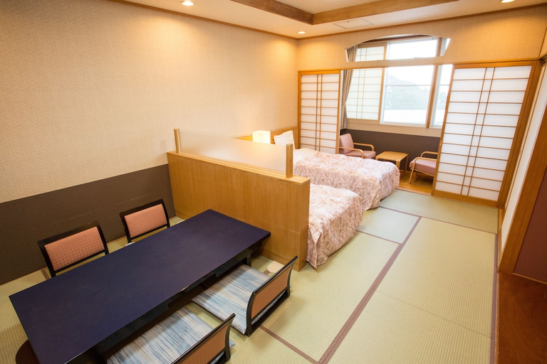 Bedroom 3, Hotel Keipu, Hakodate