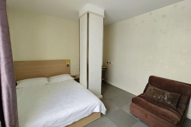 Bedroom 2, Super 8 Baiyin Jingtai Square Branch, Baiyin