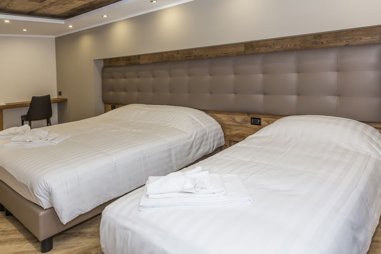 Bedroom 2, Hotel K2, Torino