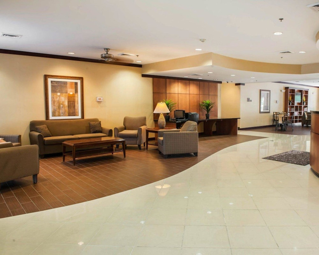 Public Area, Comfort Suites Southport, Indianapolis