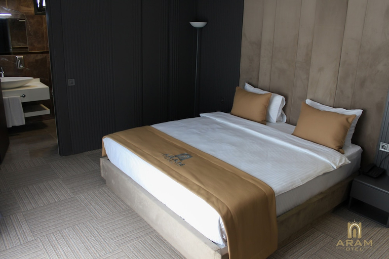 Bedroom 4, Aram Otel, Pendik