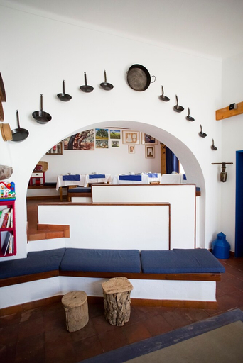 Public Area, Casas de Romaria de Brotas, Mora
